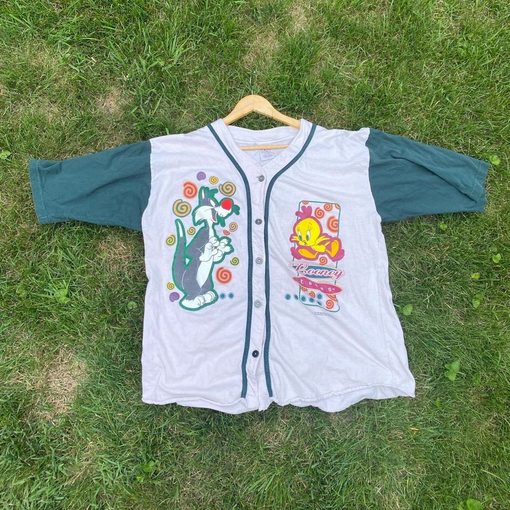 Vintage Looney Tunes Button Up Shirt